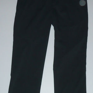 Roundtree & Yorke Performance Flat-Front Classic